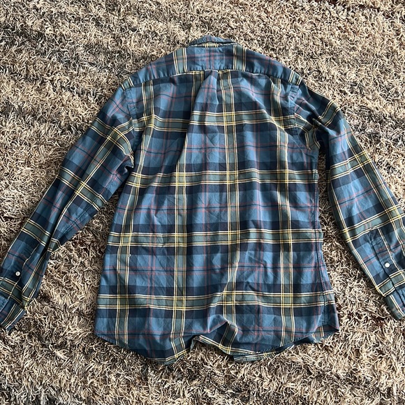 Ralph Lauren: Classic Fit Button Down/Long Sleeve - Picture 4 of 4